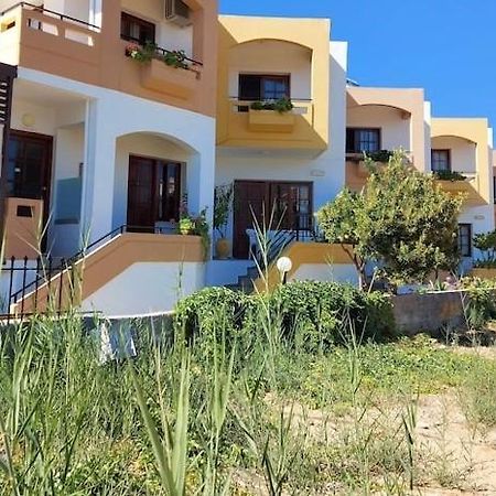 Menelaos Apartments Даратсо Экстерьер фото