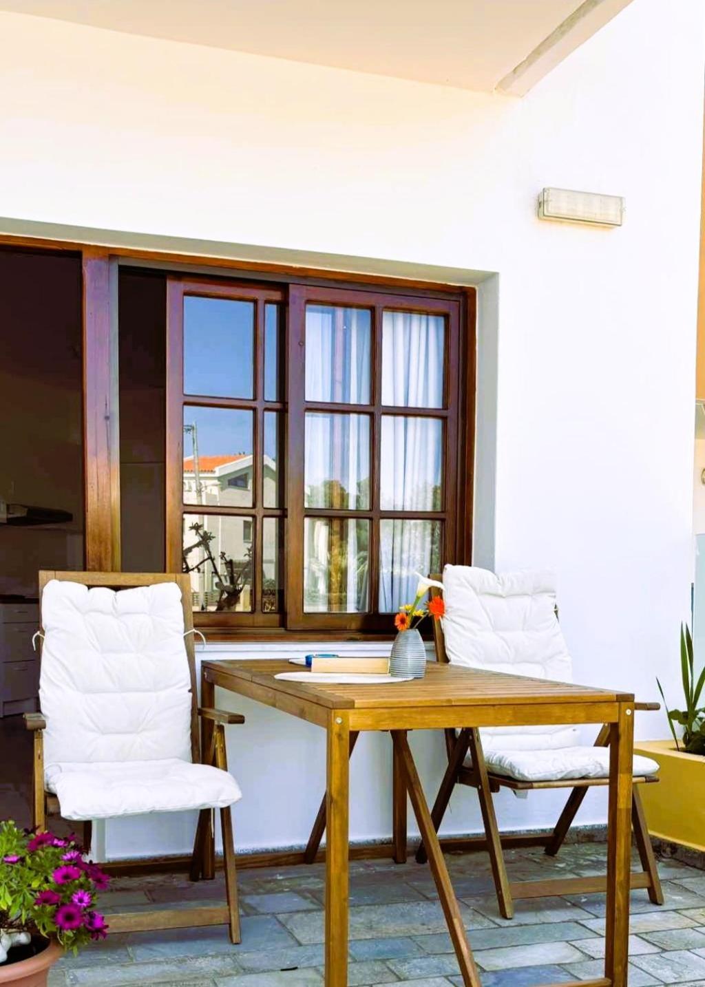 Menelaos Apartments Даратсо Экстерьер фото